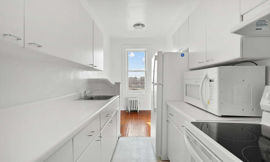 Noonan towers / Apartment 939 603 The Bronx Rentals Goldfarb