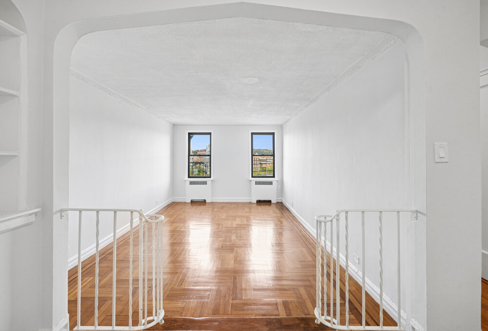 2175 Cedar Ave, University Heights