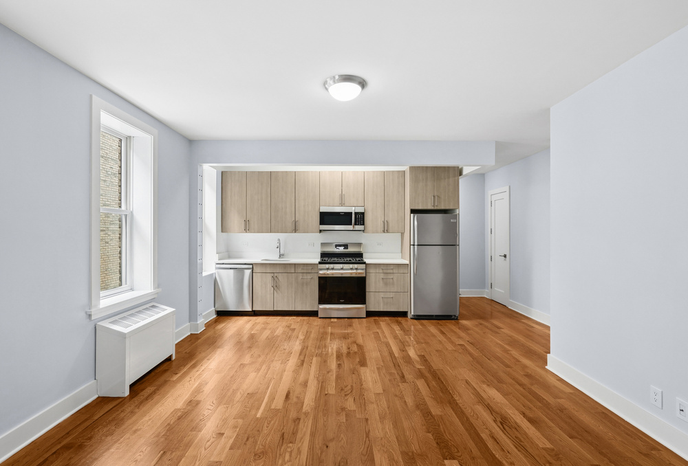 2175 Cedar Avenue, University Heights