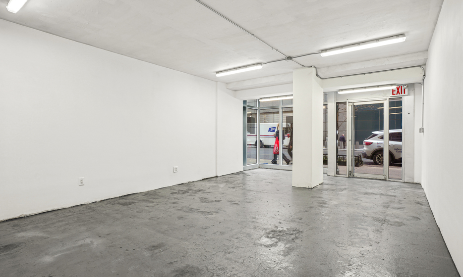Park Towers South - Street Retail for Lease Interior