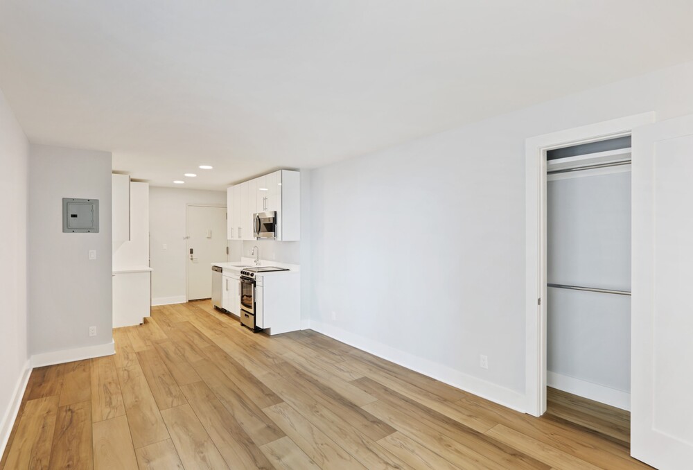 20-02  to 20-57 Seagirt Blvd, Rockaway