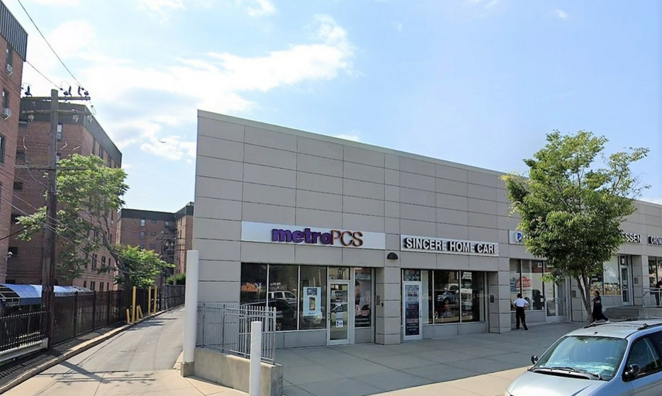 Wavecrest Shopping Center