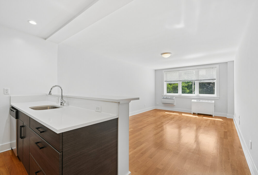 345 Main Street, White Plains