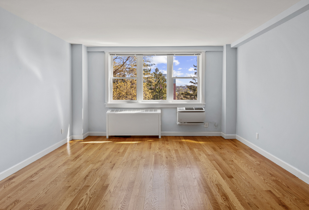 345 Main Street, White Plains
