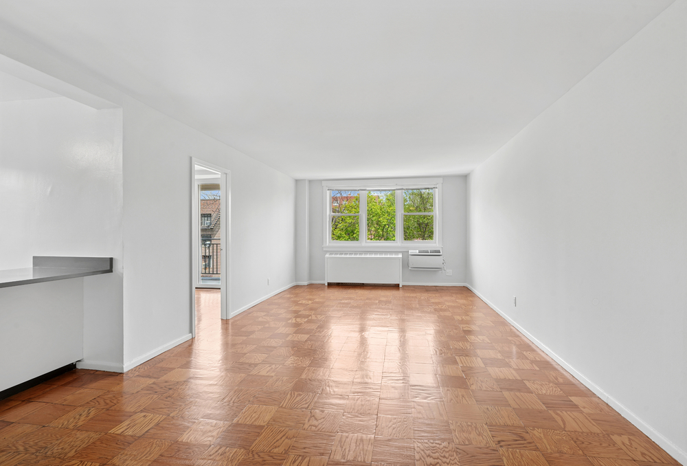 345 Main Street, White Plains