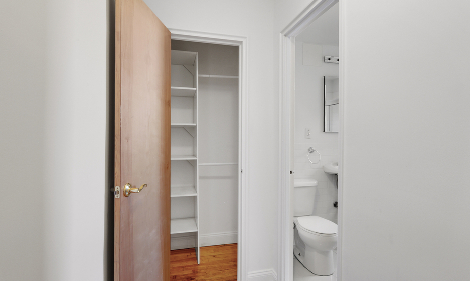 Sheridan plaza / Apartment soc 07g The Bronx Rentals Goldfarb