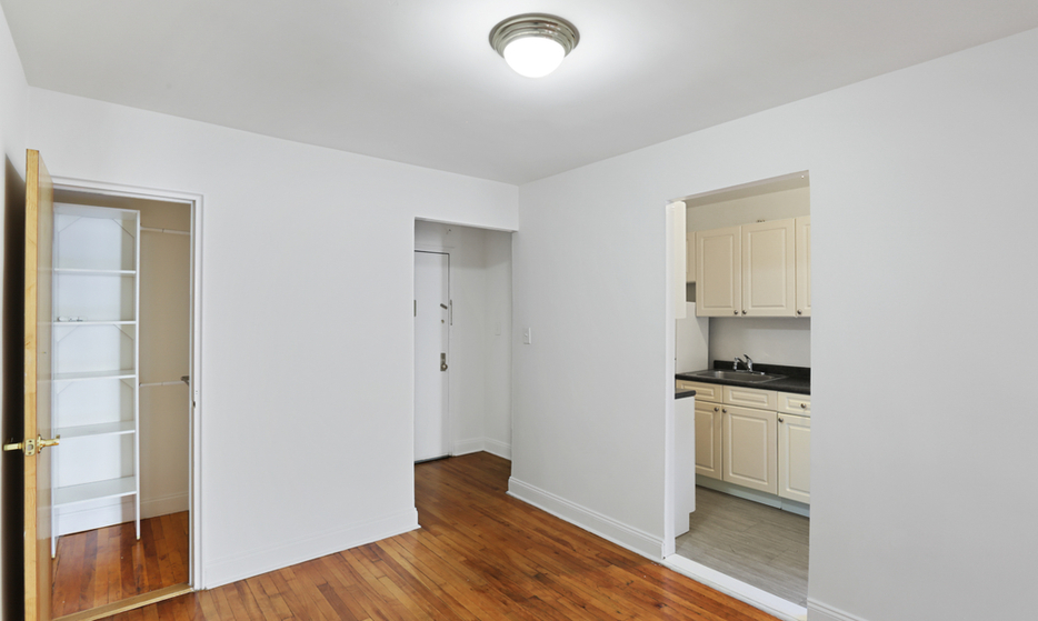 Sheridan plaza / Apartment soc 07g The Bronx Rentals Goldfarb